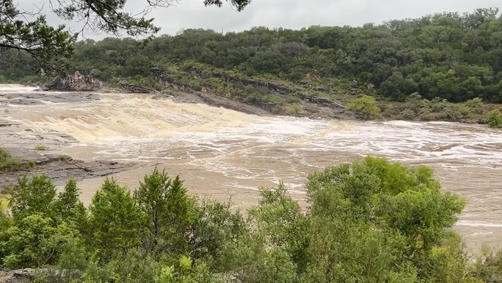 Pedernales River hits highest level since 1979, flash flood emergency in place