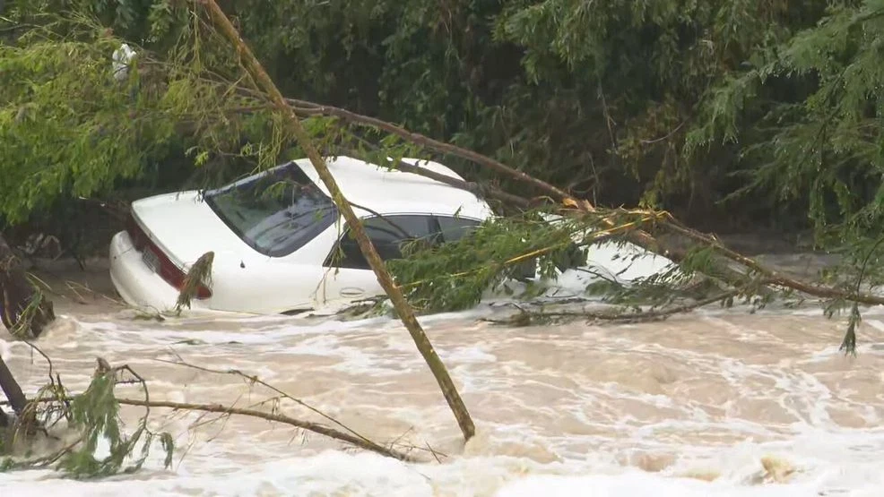 LIVE: 1 dead as catastrophic flooding overwhelms Kerr County