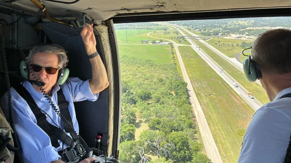 CBS Austin reporter accompanies Abbott on helicopter tour of flood-damaged Hill Country